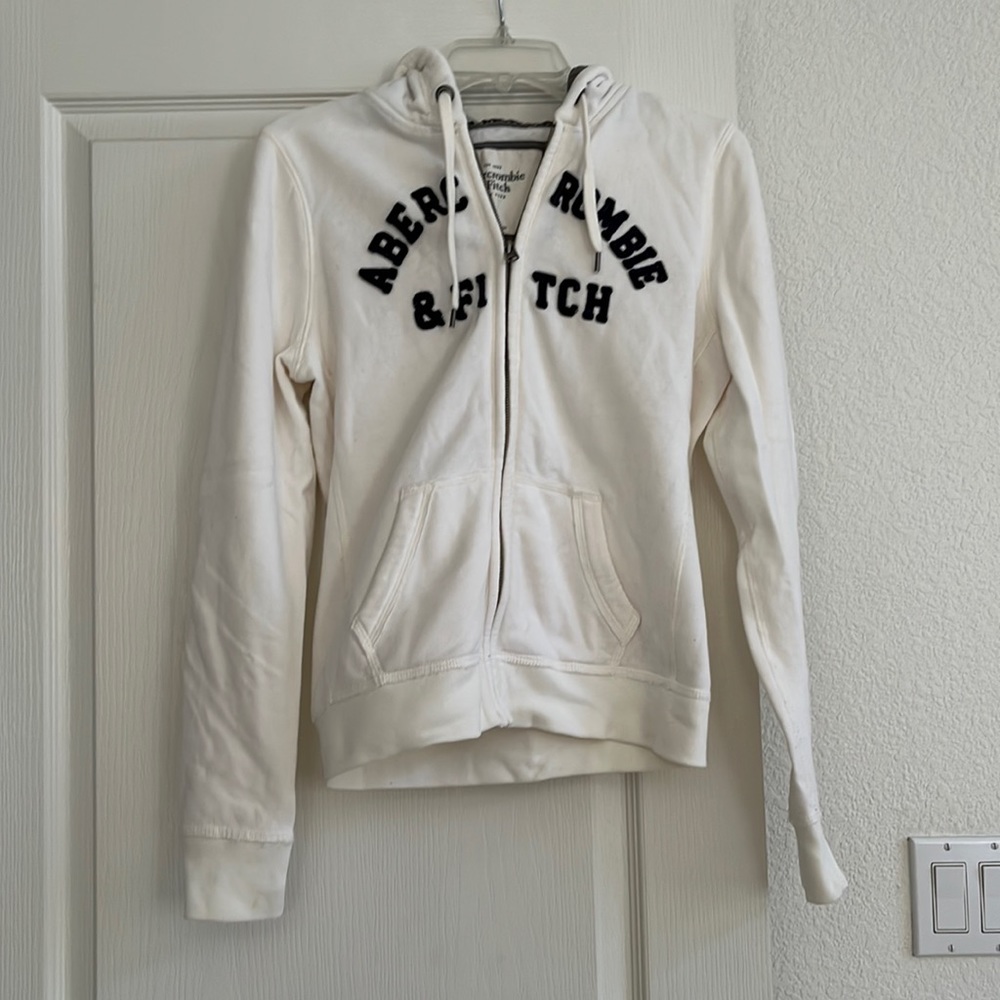 Abercrombie and Fitch white fleece zip up jacket
